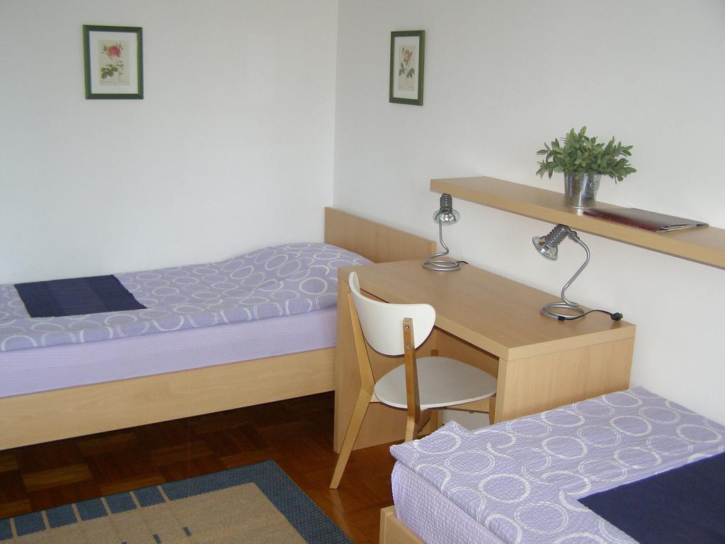 Apartments Dunoti Krk Town Rom bilde